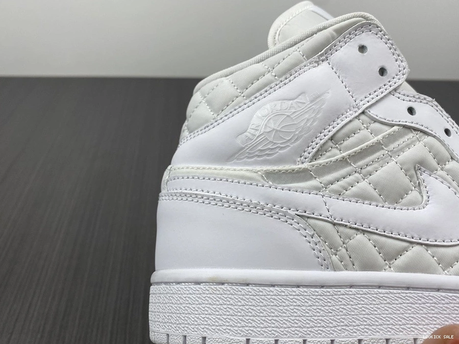 Reps 1 - Quilted (W) Mid Jordan DB6078-100 White 0515
